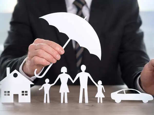 el-gen-insurance-1-600x450